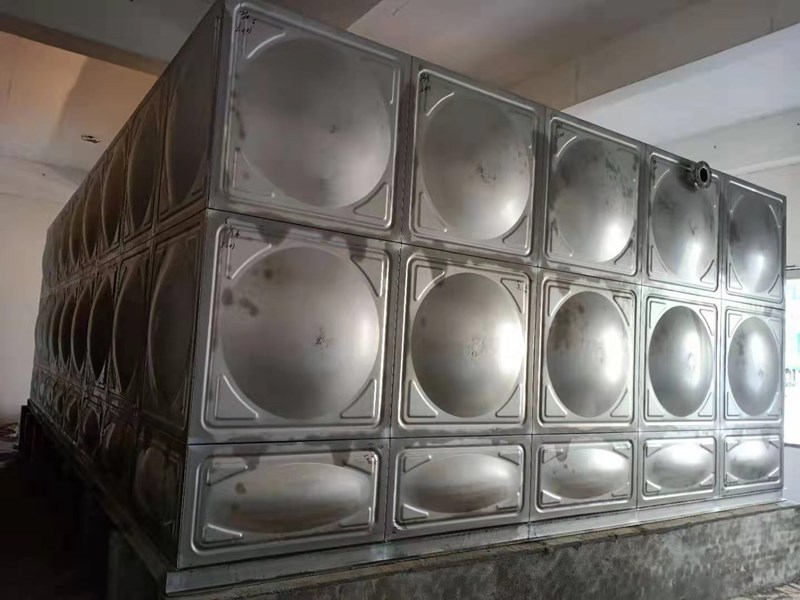 如何正確的給不銹鋼水箱進行清洗？